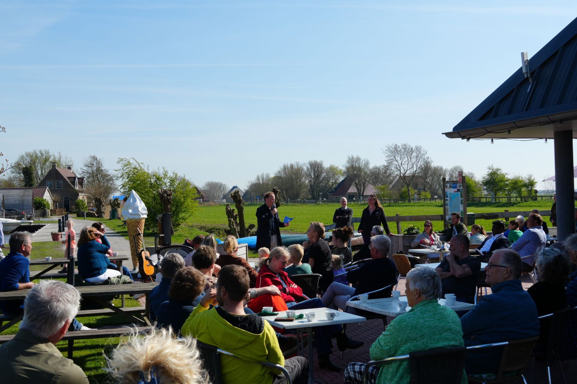 Opening vernieuwde haven Easterlittens 2