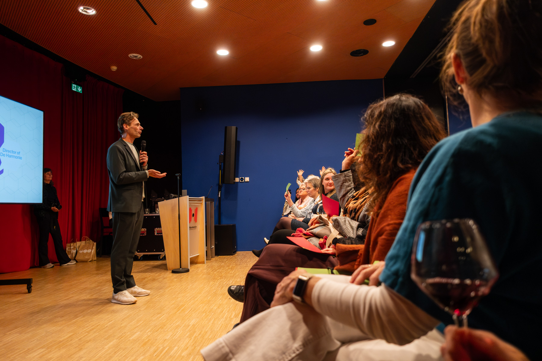 Internationals Meet-Up