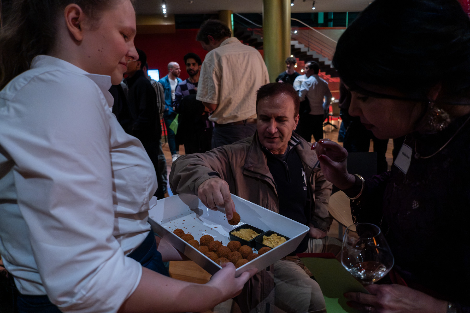 Internationals Meet-Up