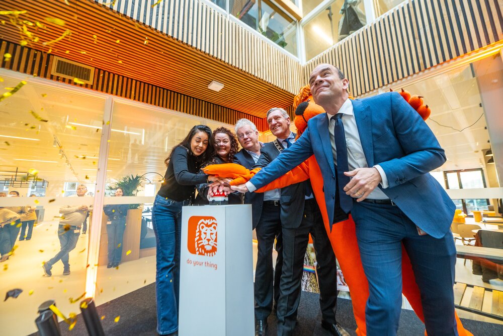ING opent nieuw duurzaam kantoor 'Hazel' in Leeuwarden